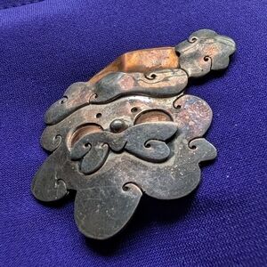 Far Fetched Brand Vintage Santa Broach.